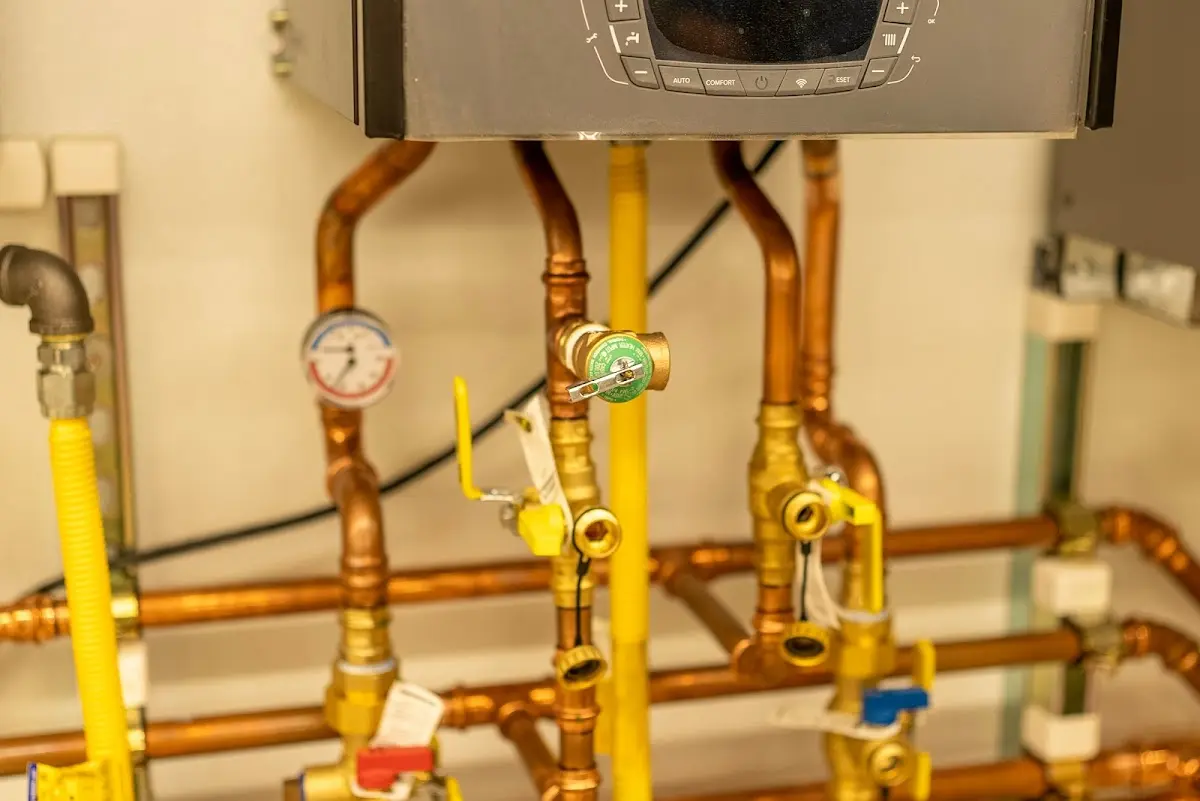 Licensed technician providing Emergency Plumbing for a homeowner in Beverly Hills